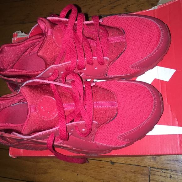 Red huaraches - Picture 2 of 3